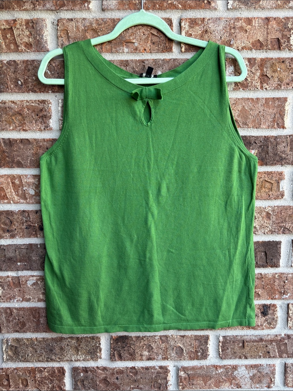 Talbots Green Sleeveless Knit Top with Bow Keyhole
